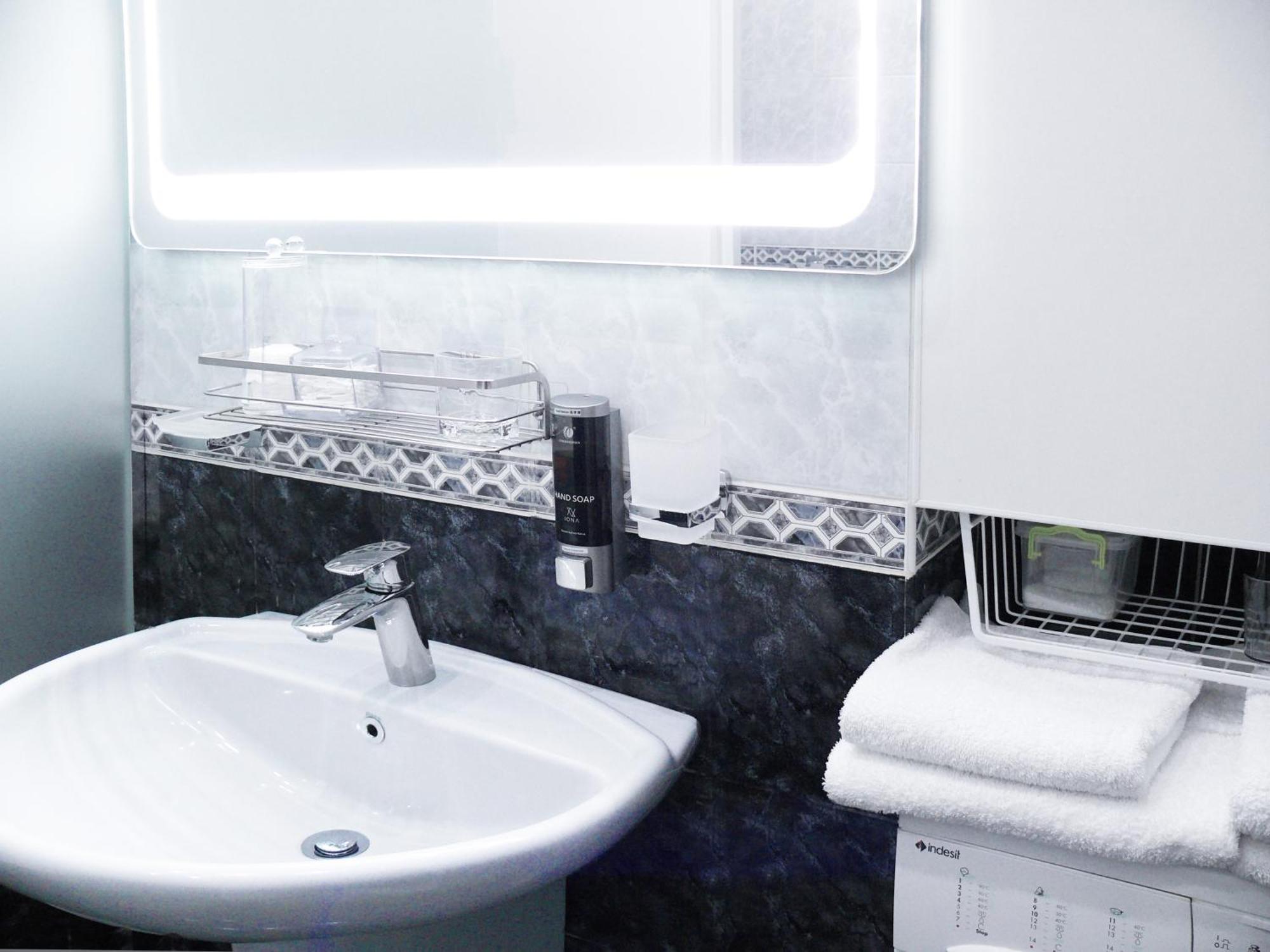 Apartment Luxury Centre Located Киев Экстерьер фото
