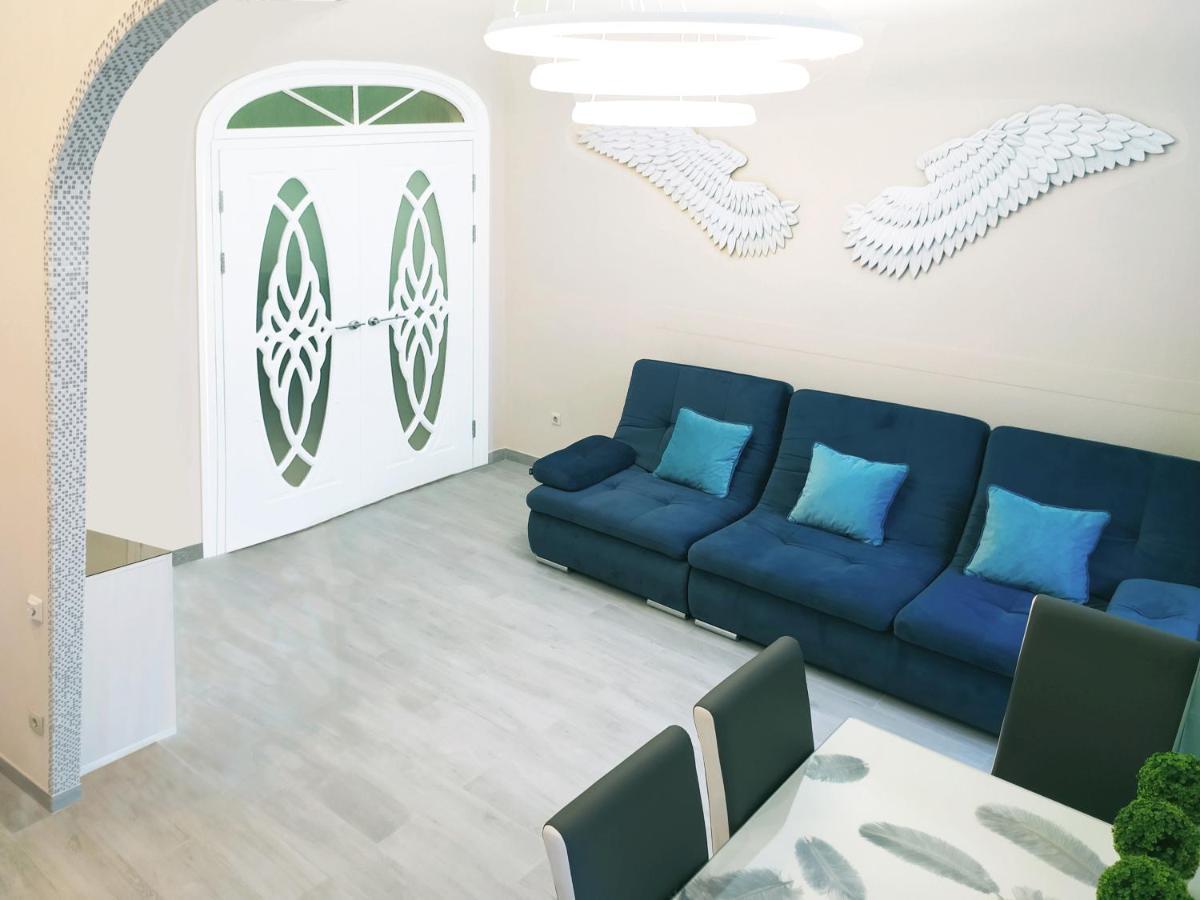 Apartment Luxury Centre Located Киев Экстерьер фото